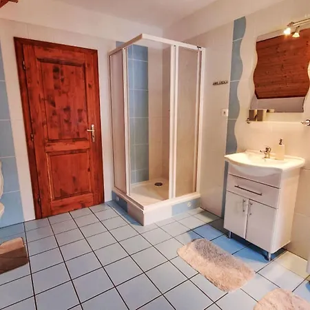 Сasa de vacaciones U Tri Medvedu By Interhome Černý Důl