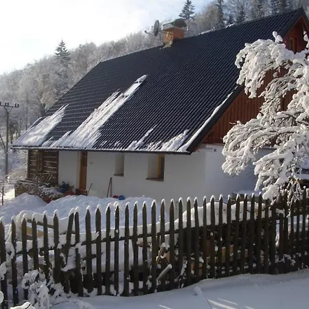 Сasa de vacaciones U Tri Medvedu By Interhome *